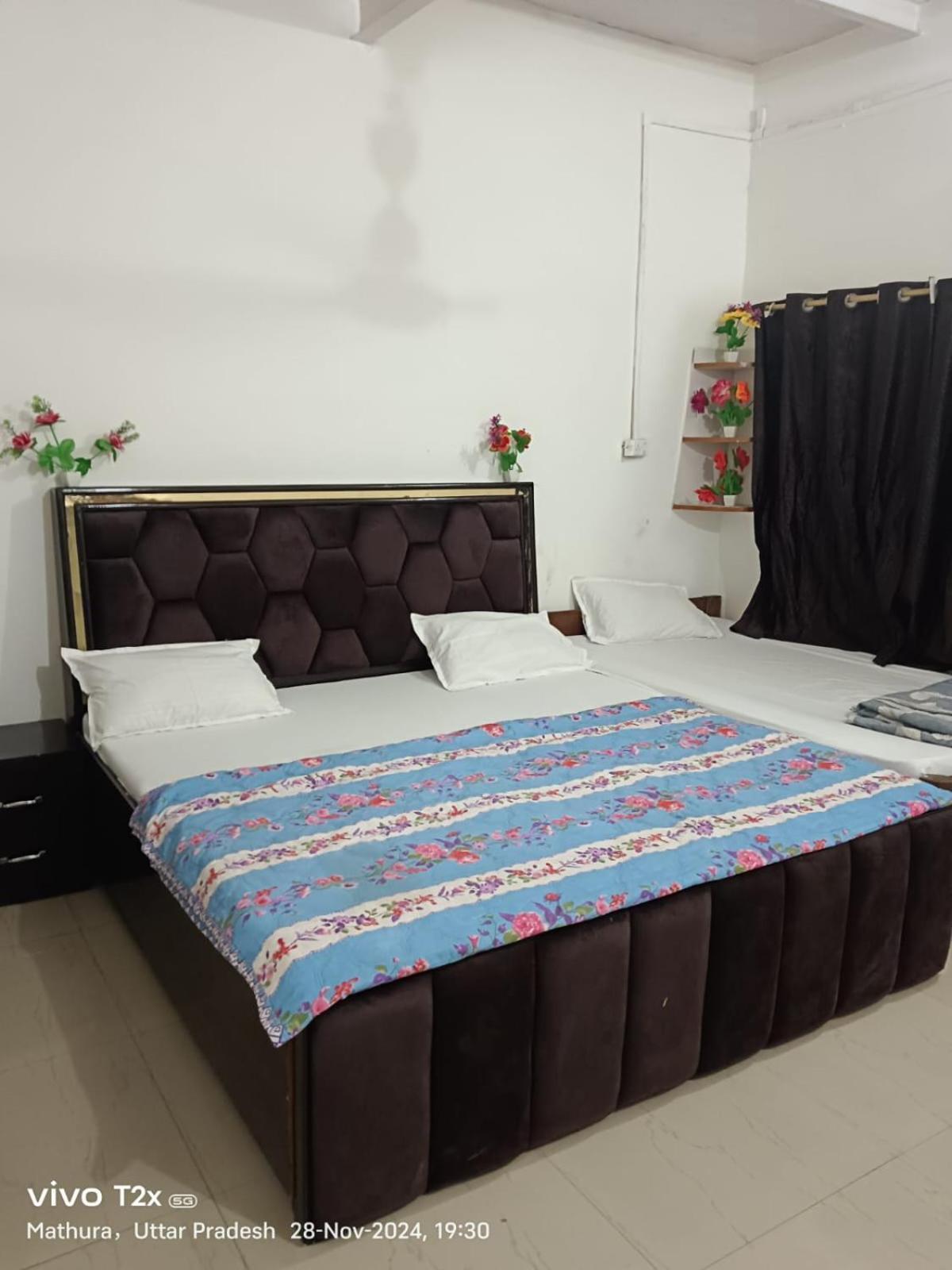 Hotel Hari Krishnam Residency Mathura Exterior foto